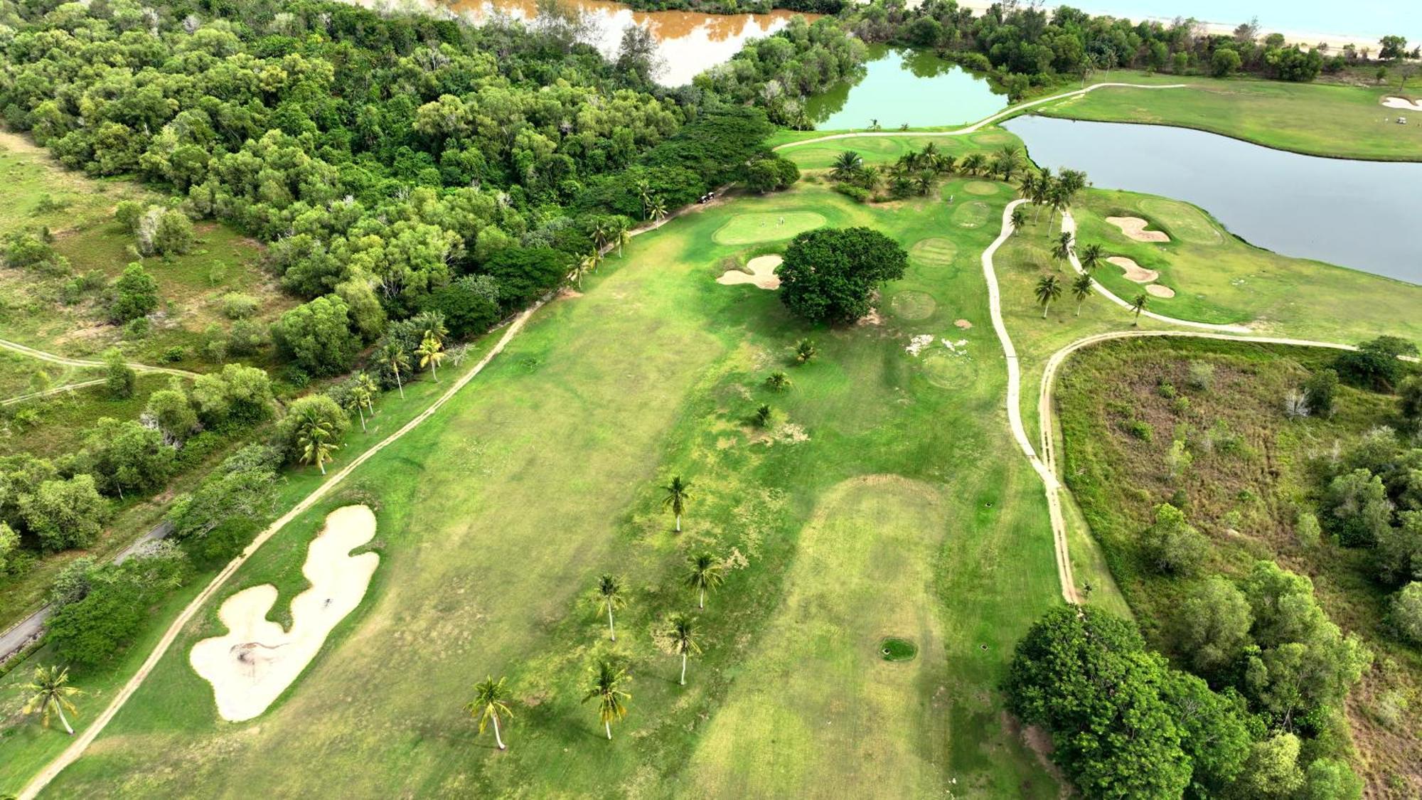Artitaya Borneo Golf & Resort Papar Екстериор снимка