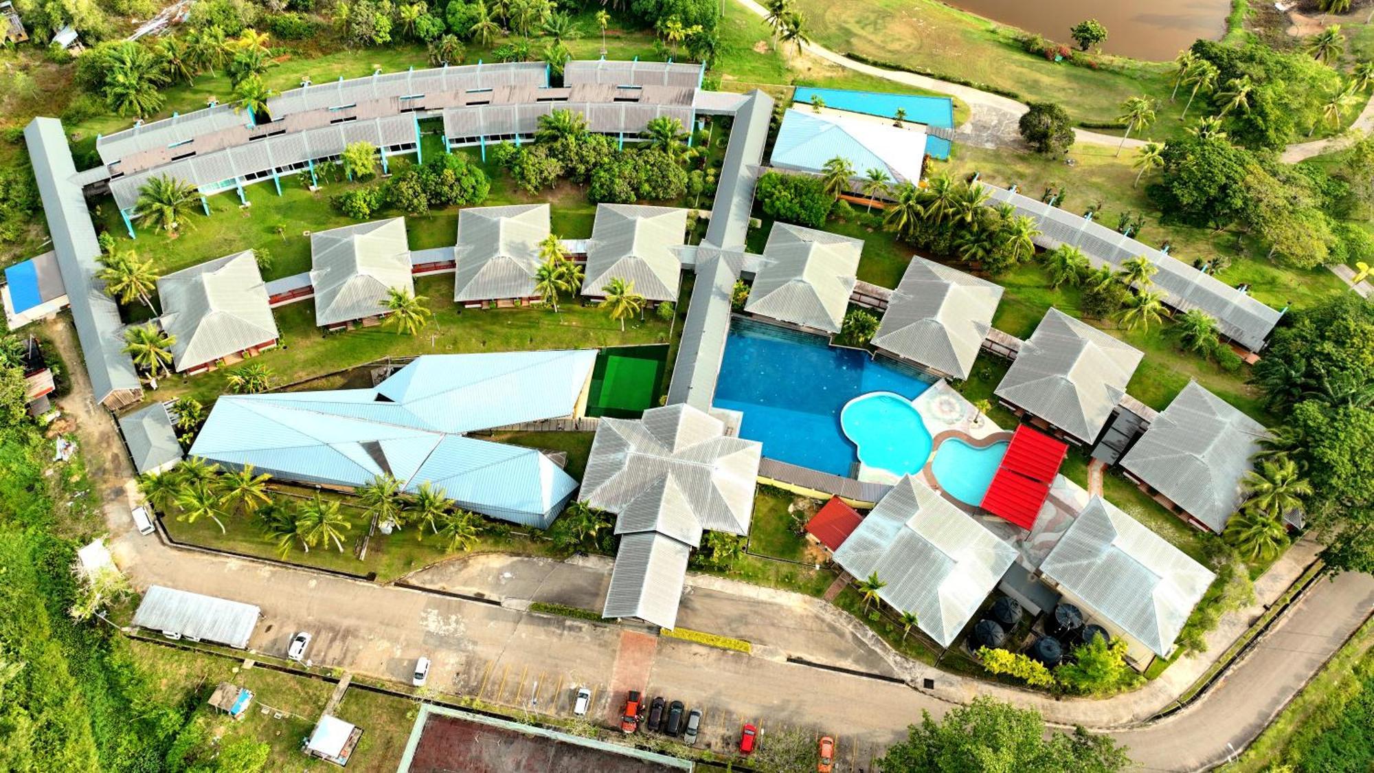 Artitaya Borneo Golf & Resort Papar Екстериор снимка