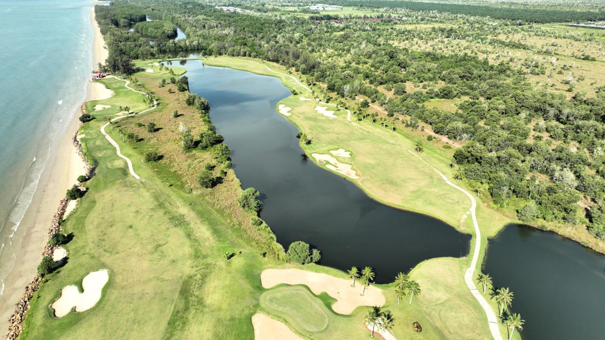 Artitaya Borneo Golf & Resort Papar Екстериор снимка