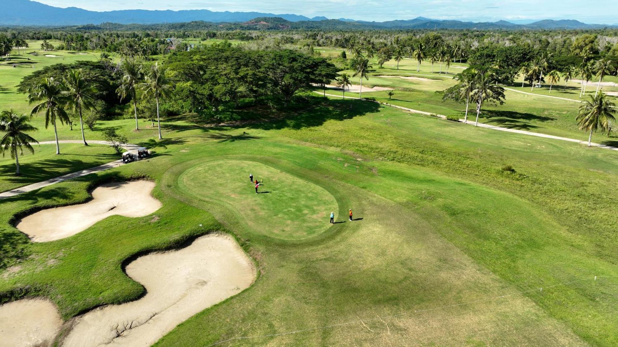 Artitaya Borneo Golf & Resort Papar Екстериор снимка
