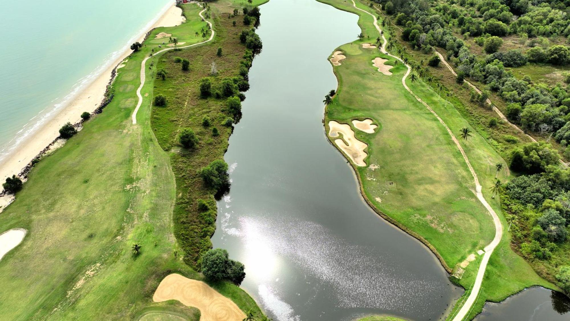 Artitaya Borneo Golf & Resort Papar Екстериор снимка